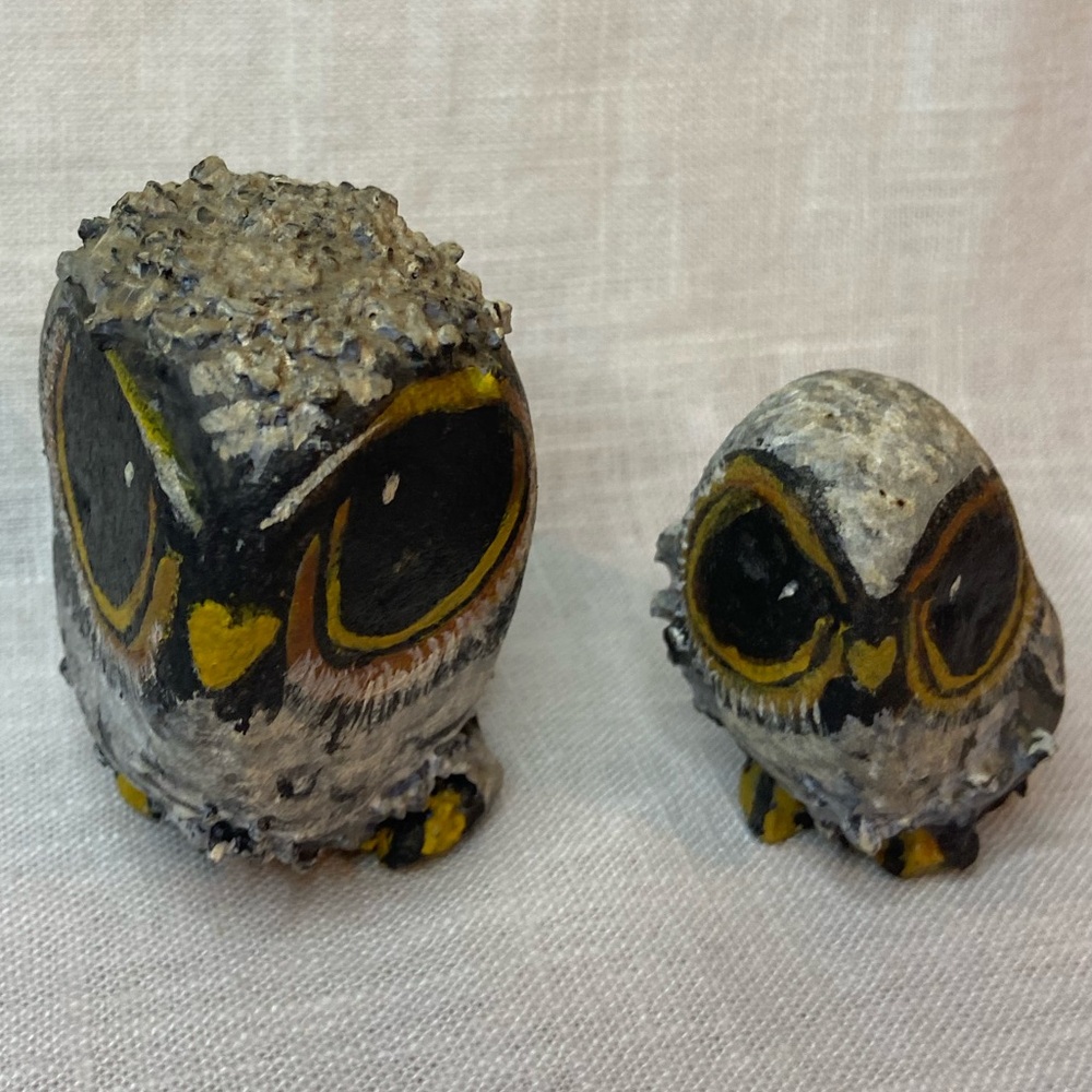 Painted rock paperweights/figurines (2) Owls/yellow and black